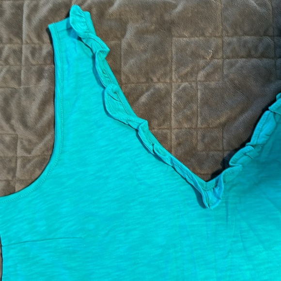 Lilly Pulitzer tank - Picture 2 of 4